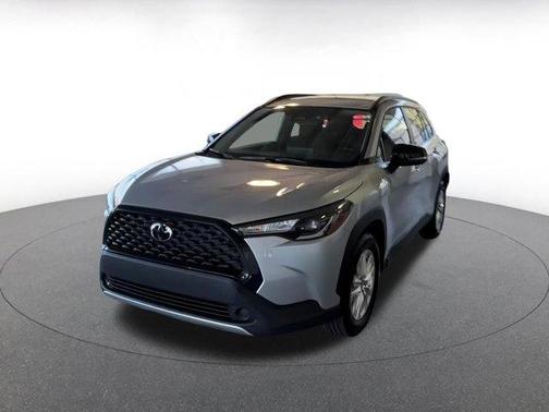 2025 Toyota Corolla Cross LE