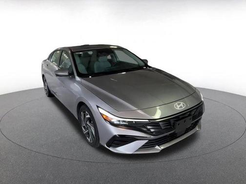 2025 Hyundai ELANTRA HEV Limited