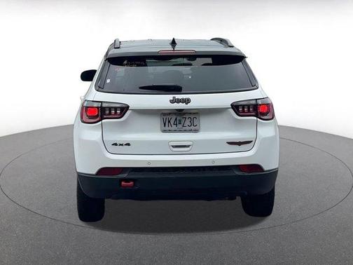 2025 Jeep Compass Trailhawk