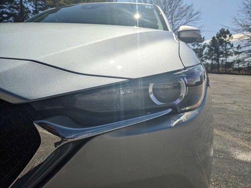 Photo 5 of 42 of 2021 Mazda CX-5 Touring