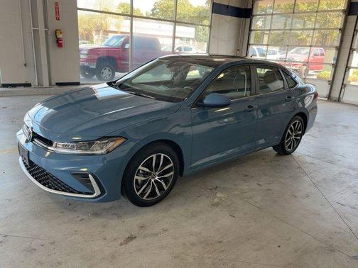 2025 Volkswagen Jetta 1.5T SE