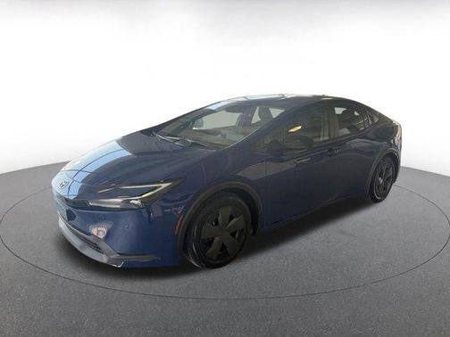 2025 Toyota Prius LE