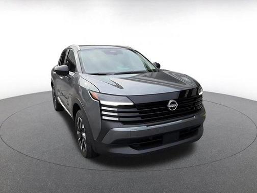 Gun Metallic 2026 Nissan Kicks SV