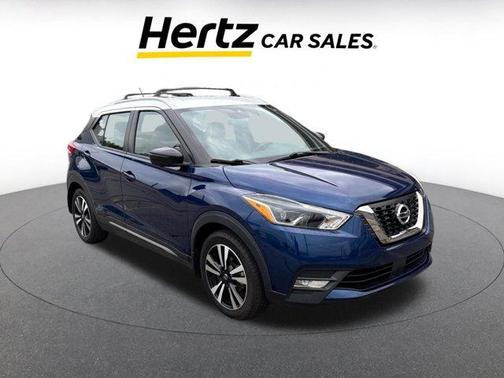 2020 Nissan Kicks SR