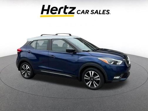 2020 Nissan Kicks SR