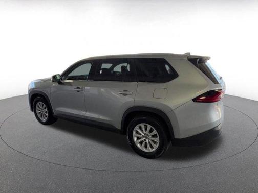 2025 Toyota Grand Highlander LE