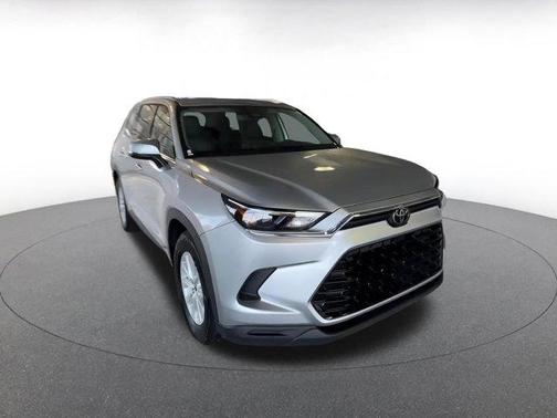 2025 Toyota Grand Highlander LE