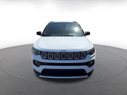 Bright White Clearcoat 2025 Jeep Compass Limited