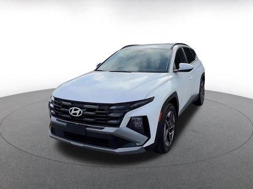 Serenity White Pearl 2025 Hyundai TUCSON SEL