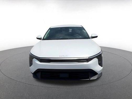 Snow White Pearl 2025 Kia K4