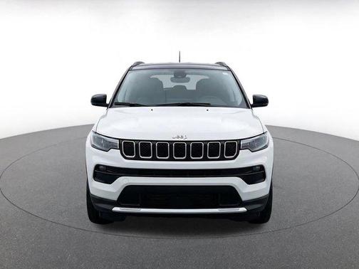 Bright White Clearcoat 2025 Jeep Compass Limited