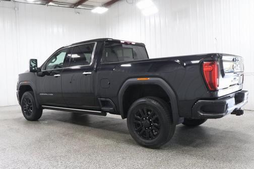 2021 GMC Sierra 2500 Denali