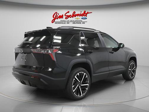 Mosaic Black Metallic 2026 Chevrolet Equinox FWD RS