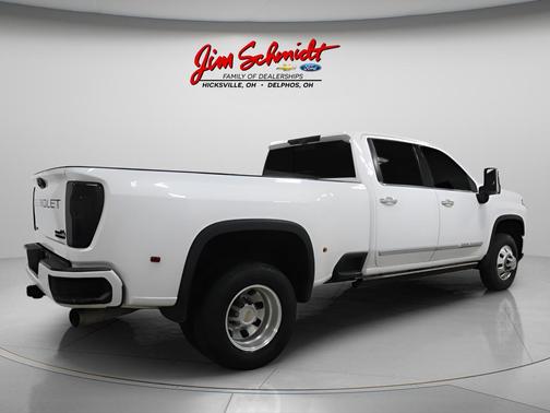 Summit White 2025 Chevrolet Silverado 3500 High Country