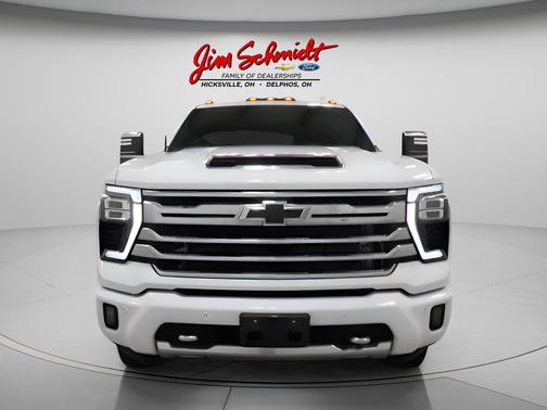 Summit White 2025 Chevrolet Silverado 3500 High Country