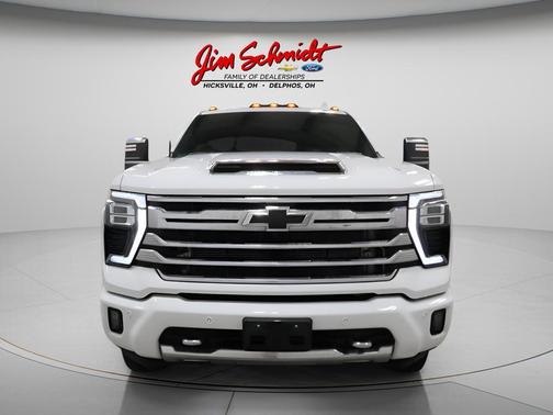 Summit White 2025 Chevrolet Silverado 3500 High Country
