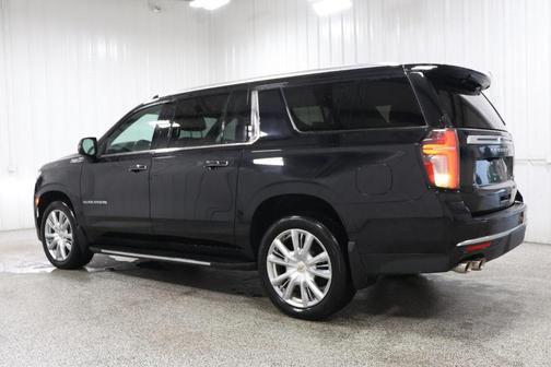 2021 Chevrolet Suburban 4WD High Country