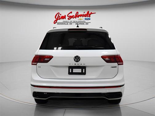 2022 Volkswagen Tiguan 2.0T SE R-Line Black 4MOTION