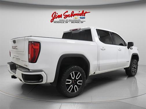 2022 GMC Sierra 1500 AT4