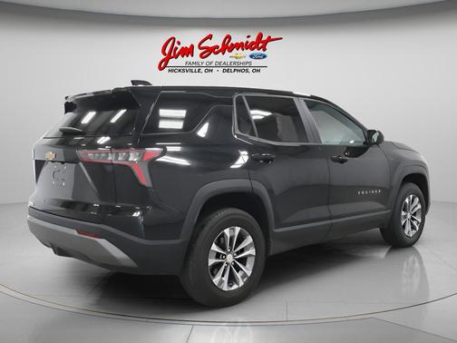 Mosaic Black Metallic 2025 Chevrolet Equinox 1LT