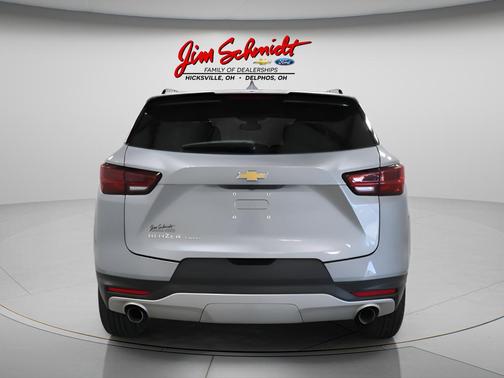 Sterling Gray Metallic 2024 Chevrolet Blazer 2LT