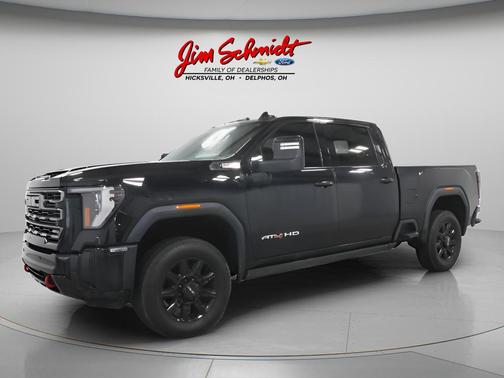 Onyx Black 2025 GMC Sierra 2500 AT4