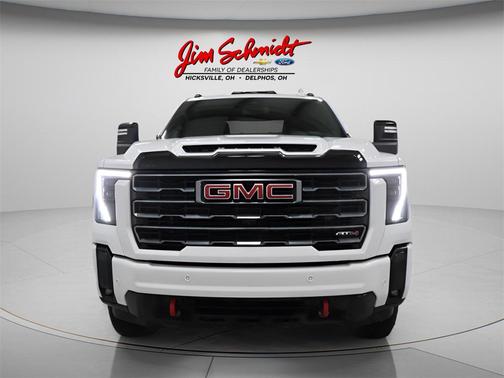 2025 GMC Sierra 2500 AT4