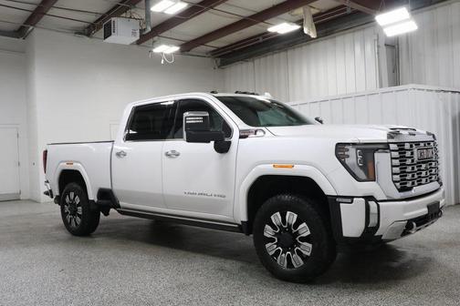 2024 GMC Sierra 2500 Denali