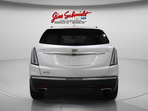 Radiant Silver Metallic 2020 Cadillac XT5 Sport