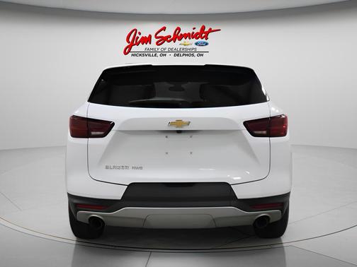 Summit White 2025 Chevrolet Blazer 2LT