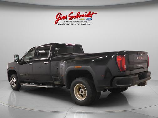 Onyx Black 2023 GMC Sierra 3500 Denali