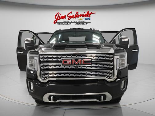 Onyx Black 2023 GMC Sierra 3500 Denali