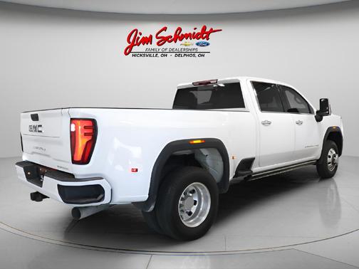 Summit White 2025 GMC Sierra 3500 Denali