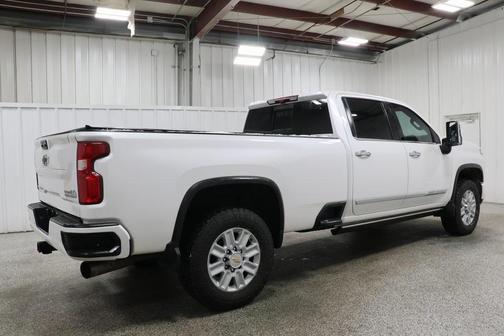 2024 Chevrolet Silverado 2500 High Country