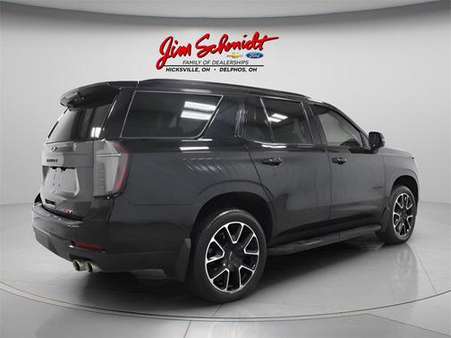 2025 Chevrolet Tahoe RST