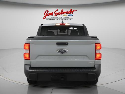 Cactus Gray 2024 Ford Maverick Lariat