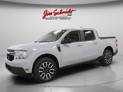 Cactus Gray 2024 Ford Maverick Lariat