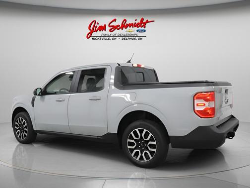 Cactus Gray 2024 Ford Maverick Lariat