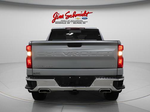 Sterling 2024 Chevrolet Silverado 1500 LT