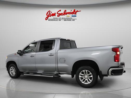 Sterling 2024 Chevrolet Silverado 1500 LT