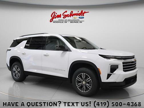Summit White 2026 Chevrolet Traverse LT