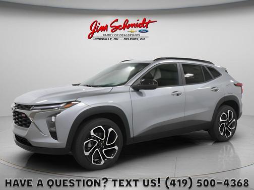 Sterling Gray Metallic 2026 Chevrolet Trax FWD 2RS