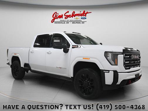 Summit White 2025 GMC Sierra 2500 AT4