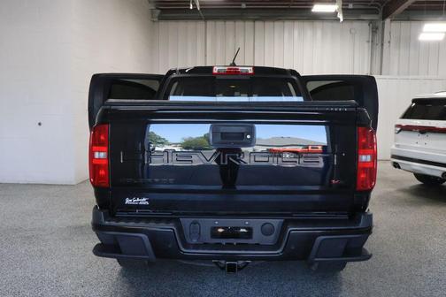 Black 2022 Chevrolet Colorado Z71