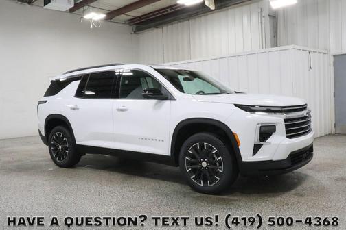 Summit White 2026 Chevrolet Traverse LT