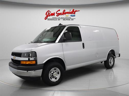 2025 Chevrolet Express 2500 RWD 2500 Regular Wheelbase WT