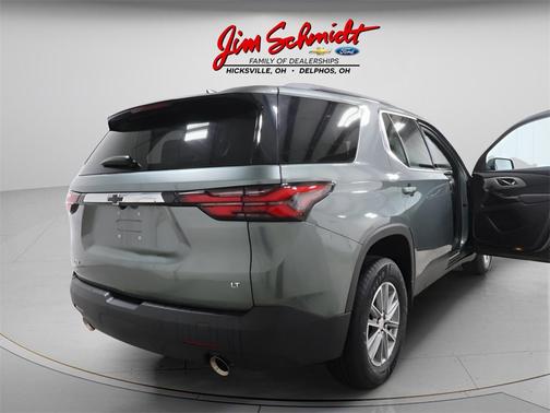 2022 Chevrolet Traverse LT Cloth