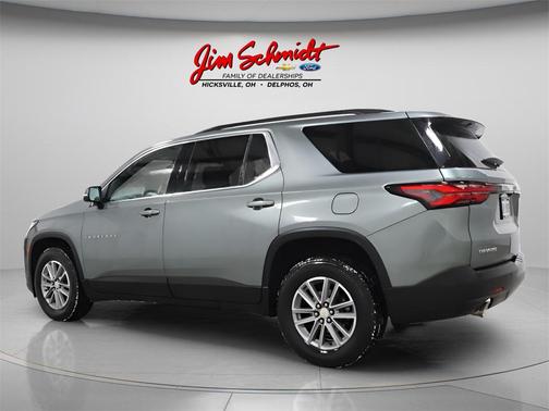 2022 Chevrolet Traverse LT Cloth