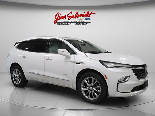 White Frost Tricoat 2023 Buick Enclave Avenir