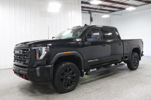 2024 GMC Sierra 2500 AT4